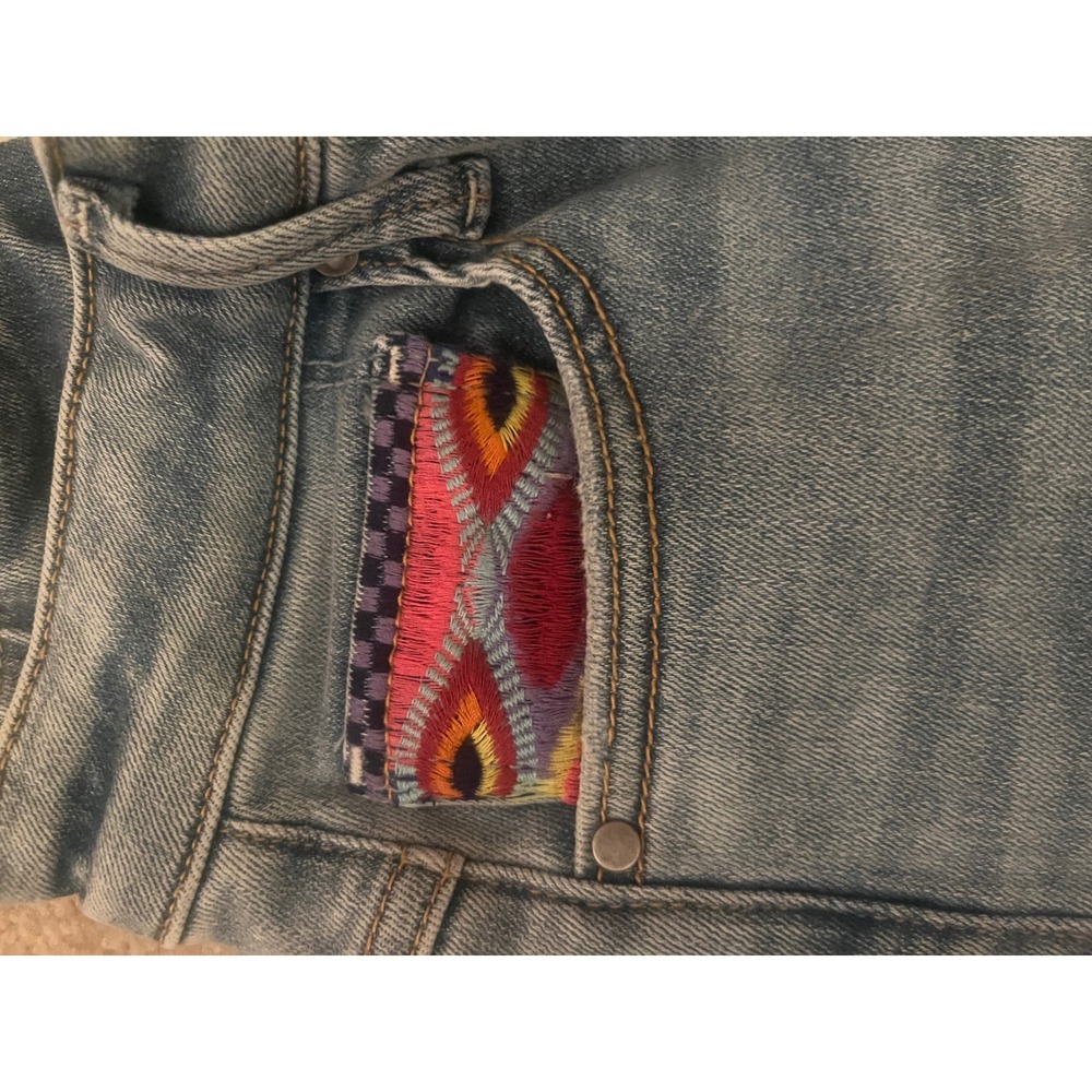 Driftwood Women's Clara Embroidered Ankle Flare Jeans Light Wash Boho- Size 25 - Picture 4 of 8